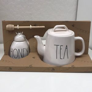 NWT - Rae Dunn Honey & Teapot Set